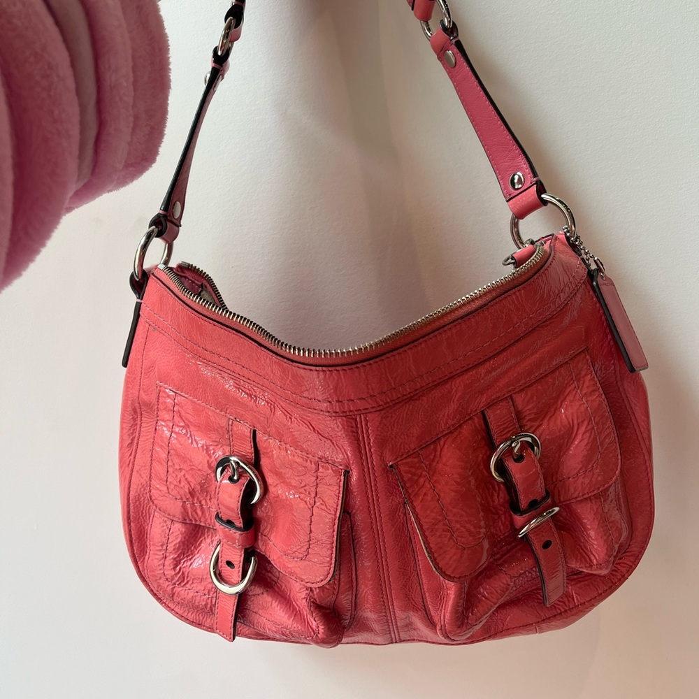Vintage baby pink leather coach purse very chic and 90’s